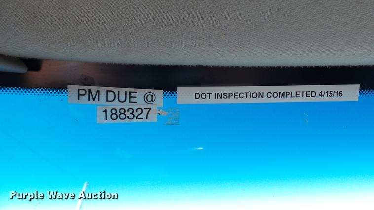 image for item DE4855 2005 Ford F550 Super Duty XL flatbed truck