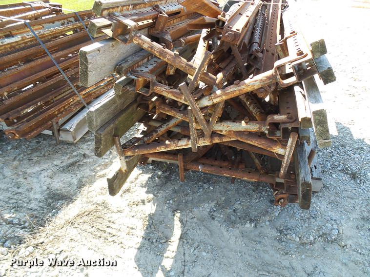 image for item DE5235 Bridge over hang jacks and boards