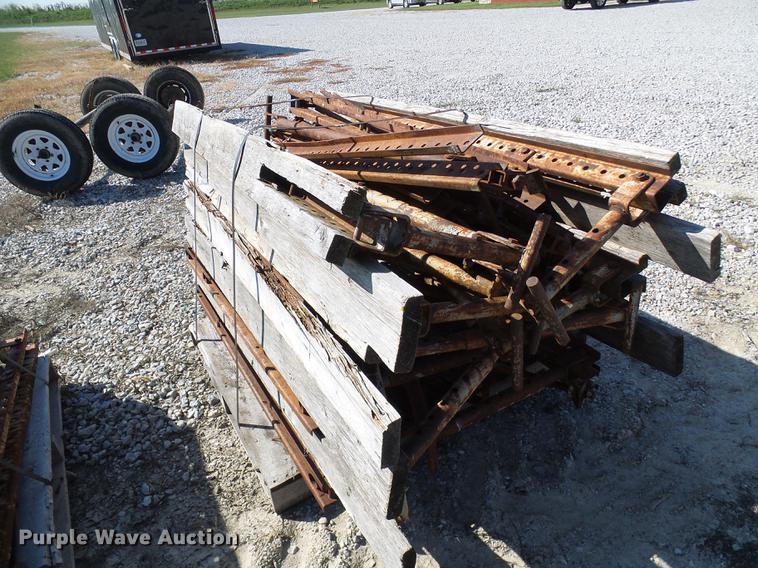 image for item DE5235 Bridge over hang jacks and boards