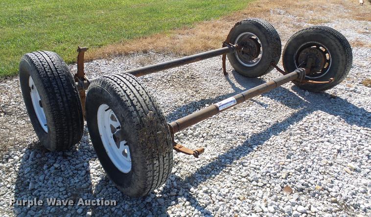 image for item DE5236 (2) axles
