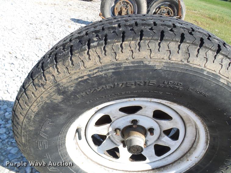 image for item DE5236 (2) axles