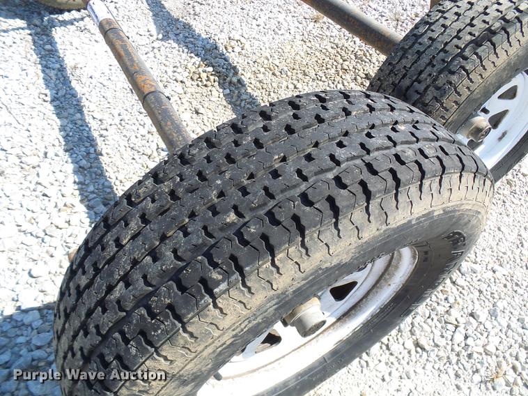 image for item DE5236 (2) axles