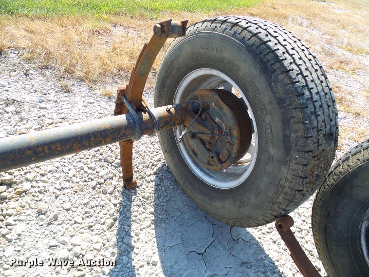 image for item DE5236 (2) axles