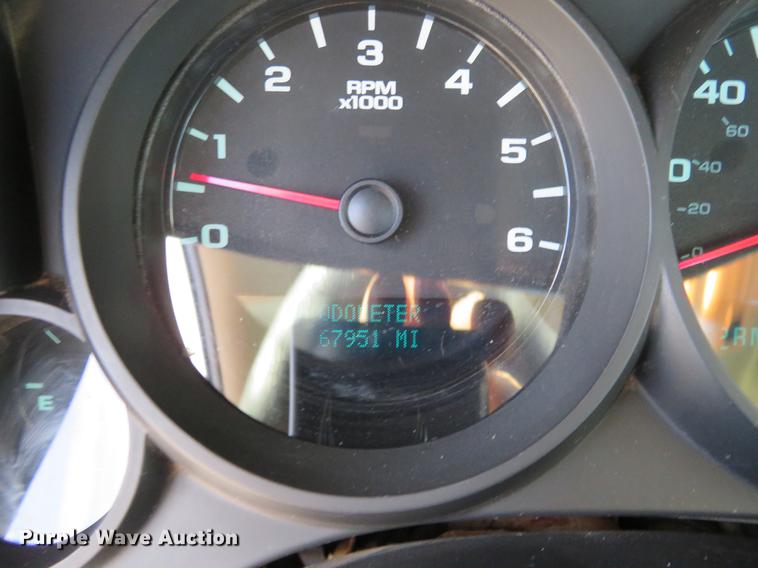 image for item DE6420 2007 Chevrolet Silverado 1500 pickup truck