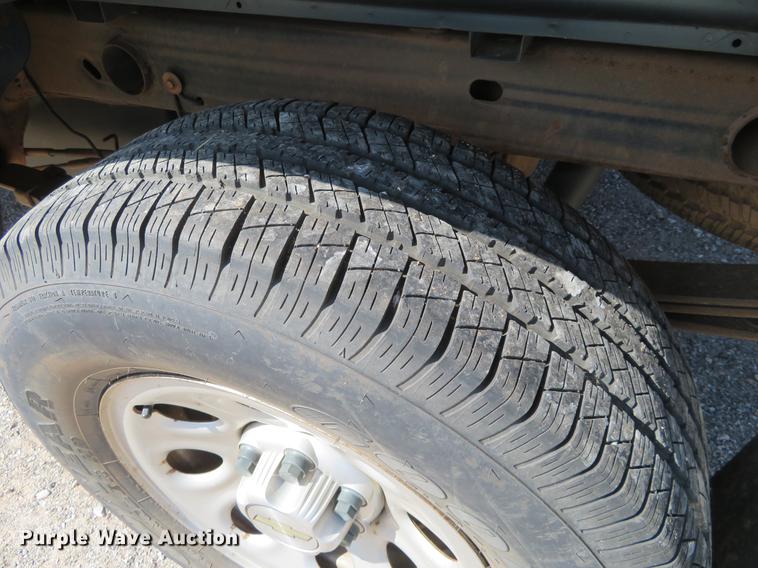 image for item DE6420 2007 Chevrolet Silverado 1500 pickup truck