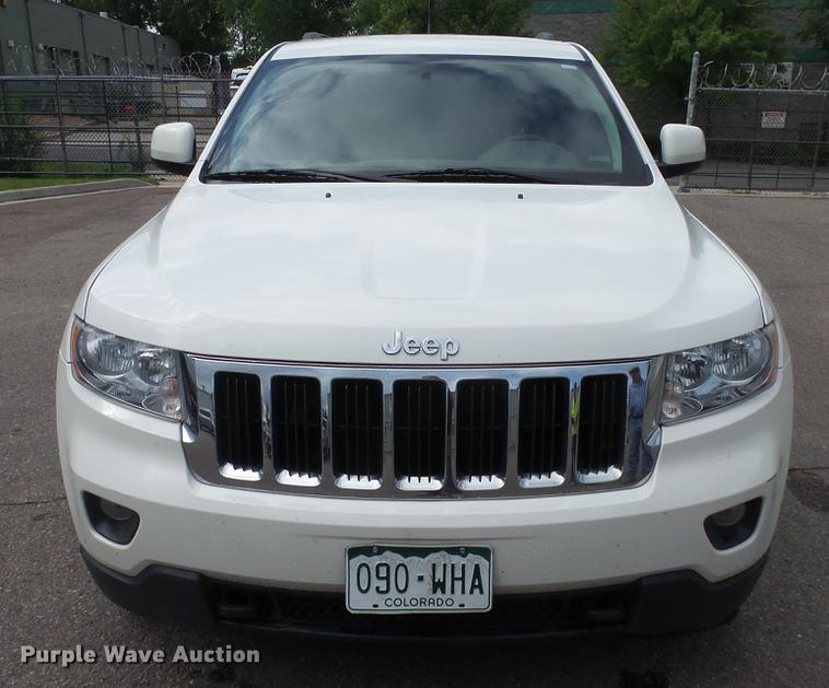 image for item DE7223 2011 Jeep Grand Cherokee SUV