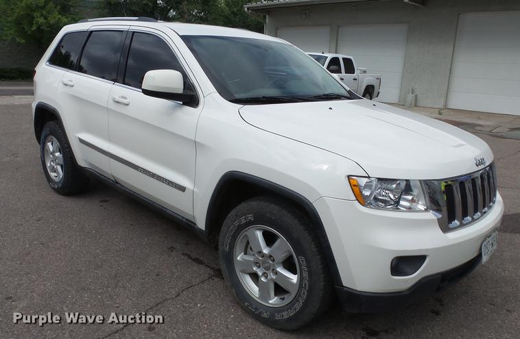 image for item DE7223 2011 Jeep Grand Cherokee SUV
