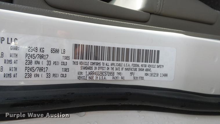 image for item DE7223 2011 Jeep Grand Cherokee SUV