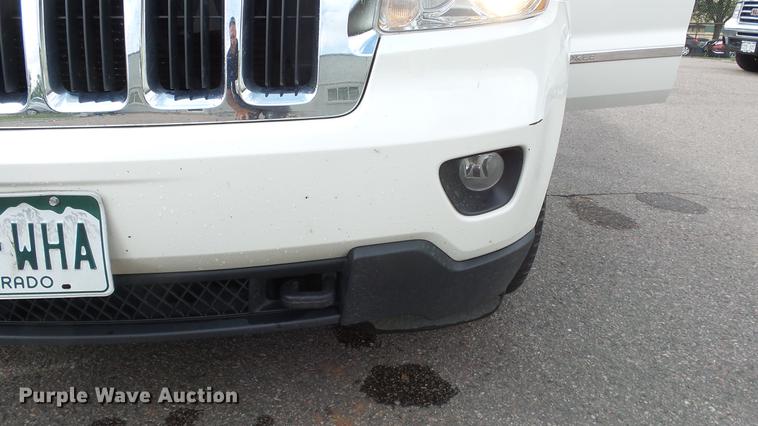 image for item DE7223 2011 Jeep Grand Cherokee SUV