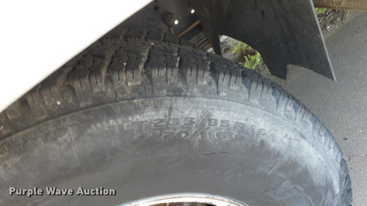 image for item DE7238 1990 Ford Fleetwood Pacer RV