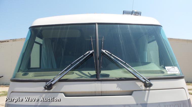 image for item DE7238 1990 Ford Fleetwood Pacer RV