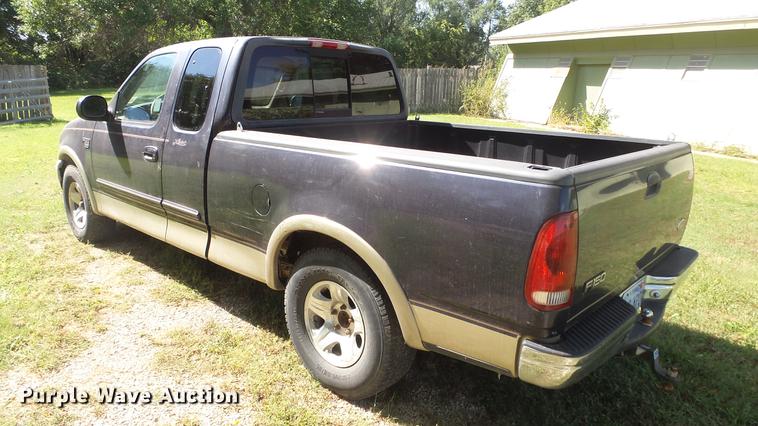 image for item DE7270 1999 Ford F150 Lariat Supercab pickup truck