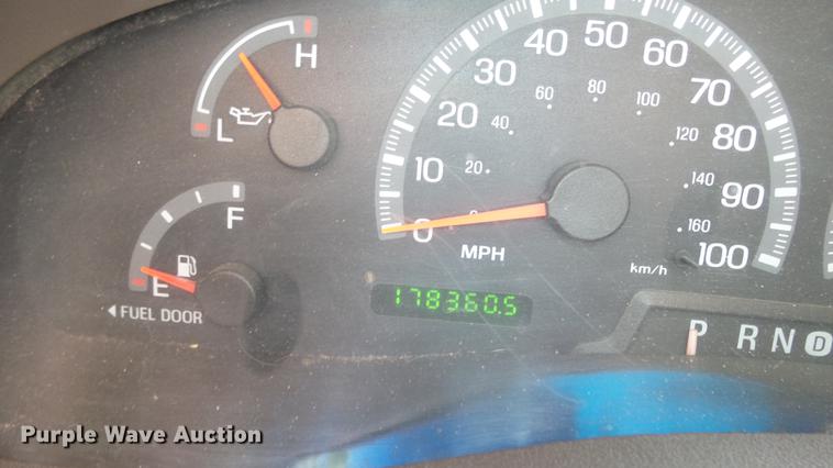 image for item DE7270 1999 Ford F150 Lariat Supercab pickup truck