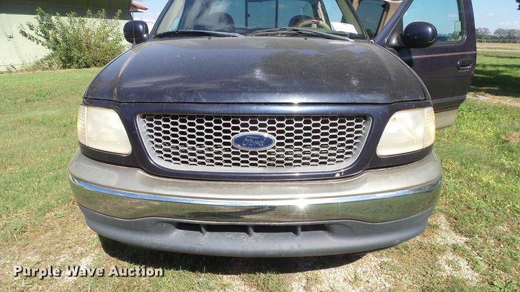 image for item DE7270 1999 Ford F150 Lariat Supercab pickup truck