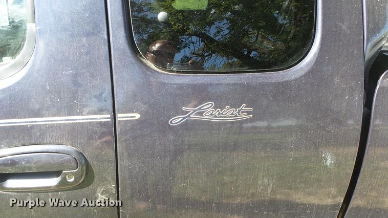 image for item DE7270 1999 Ford F150 Lariat Supercab pickup truck