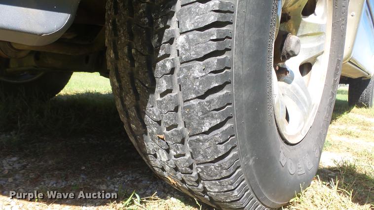 image for item DE7270 1999 Ford F150 Lariat Supercab pickup truck