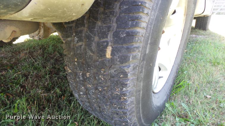 image for item DE7270 1999 Ford F150 Lariat Supercab pickup truck