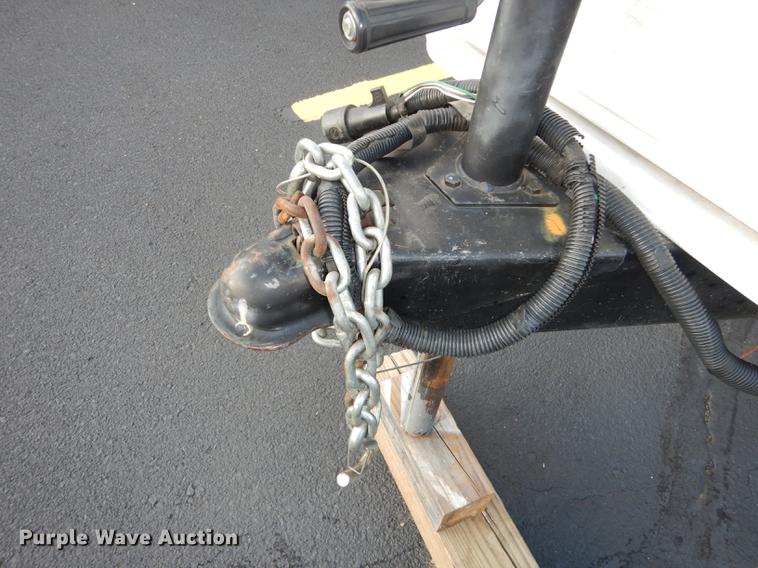 image for item DF1829 2008 Cherokee Grey Wolf camper