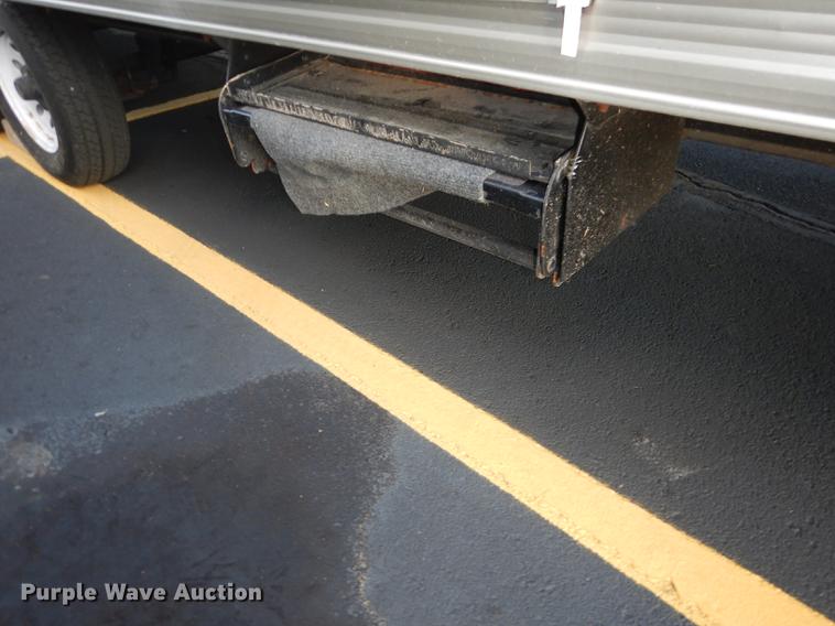 image for item DF1829 2008 Cherokee Grey Wolf camper