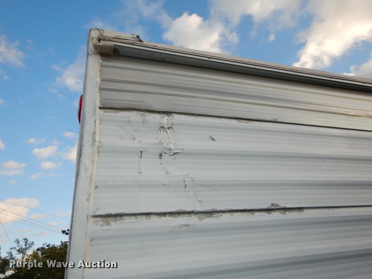 image for item DF1829 2008 Cherokee Grey Wolf camper