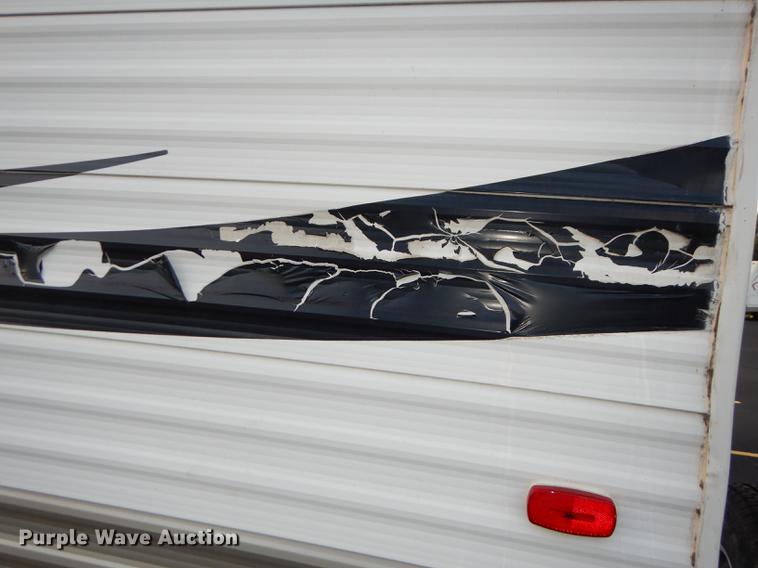 image for item DF1829 2008 Cherokee Grey Wolf camper