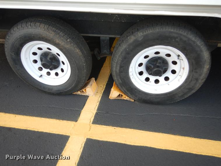 image for item DF1829 2008 Cherokee Grey Wolf camper