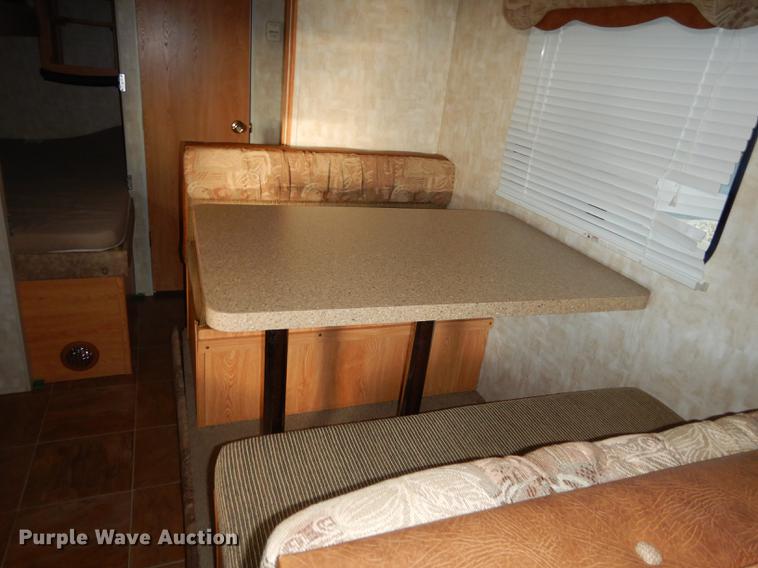 image for item DF1829 2008 Cherokee Grey Wolf camper