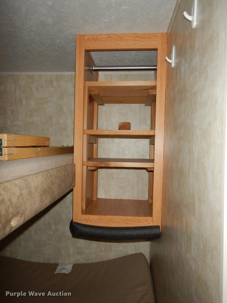 image for item DF1829 2008 Cherokee Grey Wolf camper