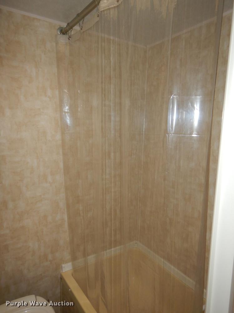 image for item DF1829 2008 Cherokee Grey Wolf camper