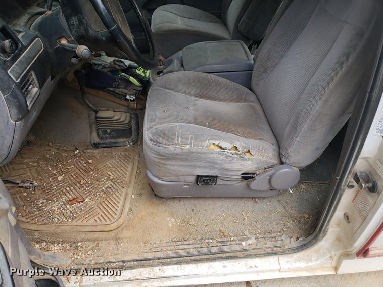 image for item DF2439 1994 Ford F150 SuperCab pickup truck