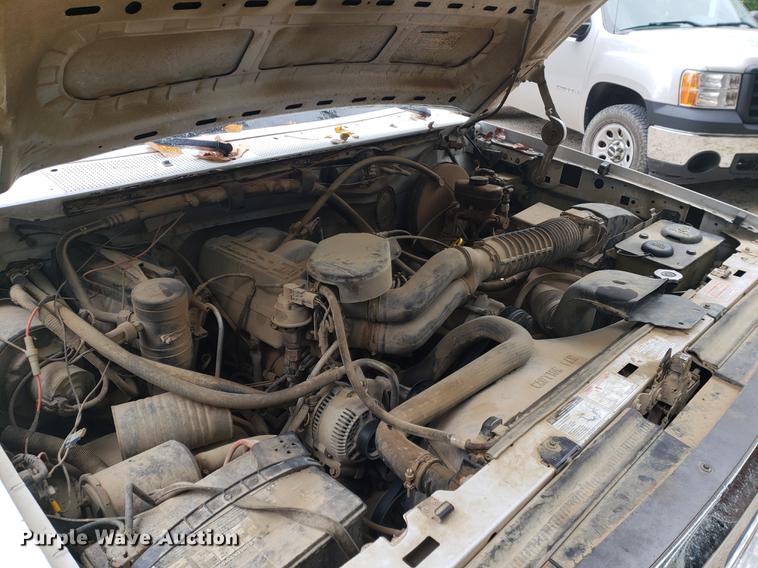 image for item DF2439 1994 Ford F150 SuperCab pickup truck