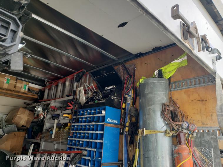 image for item DF2446 2013 Ford Econoline E450 box truck