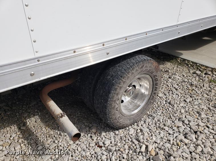 image for item DF2446 2013 Ford Econoline E450 box truck