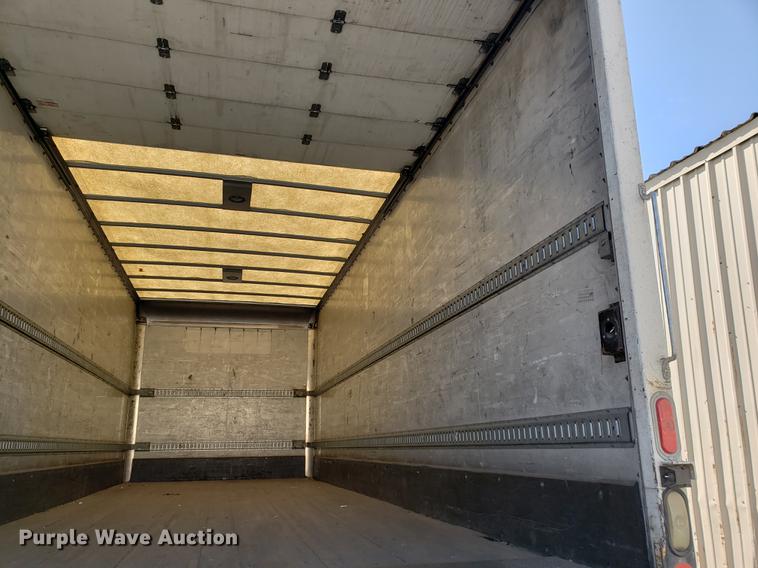 image for item DF2461 2013 International DuraStar 4300 box truck