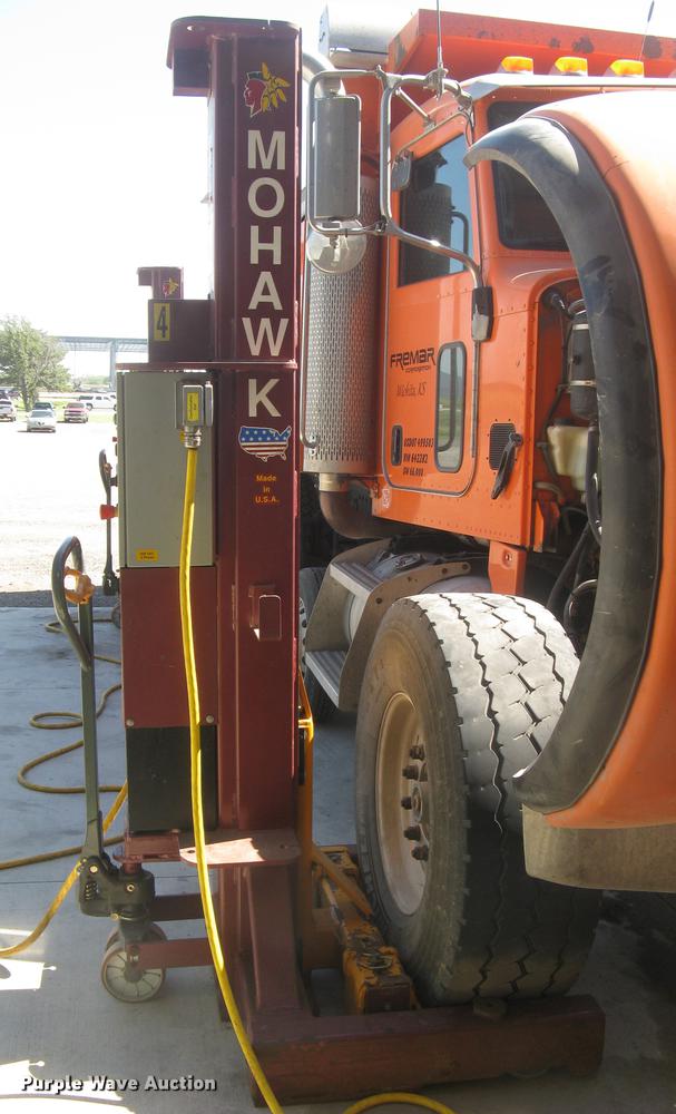 image for item DQ9688 Mohawk MP-18-006 four post mobile lift system