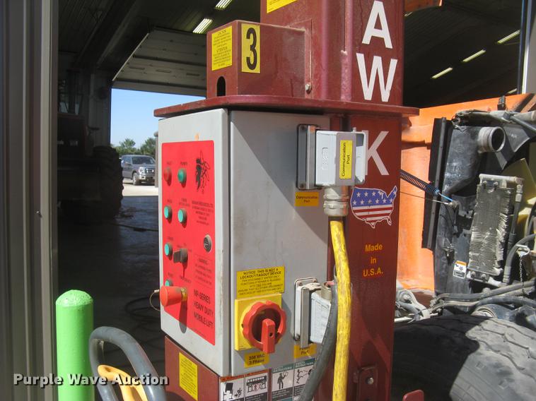 image for item DQ9688 Mohawk MP-18-006 four post mobile lift system