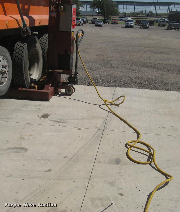 image for item DQ9688 Mohawk MP-18-006 four post mobile lift system