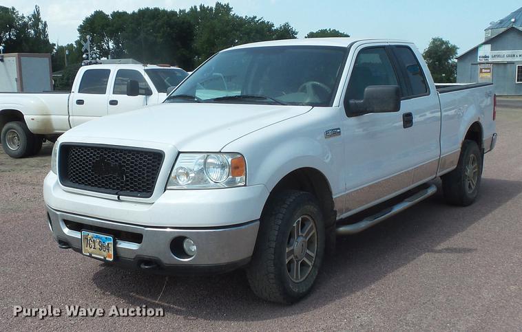 image for item DV9473 2006 Ford F150 SuperCab pickup truck