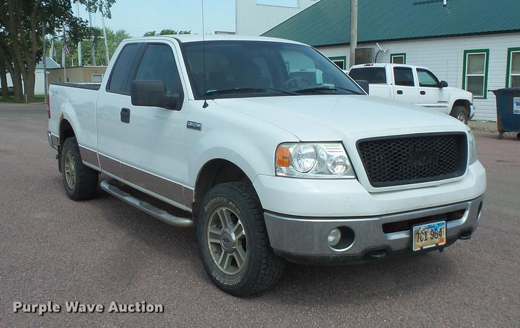image for item DV9473 2006 Ford F150 SuperCab pickup truck