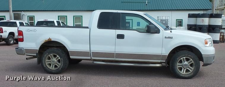 image for item DV9473 2006 Ford F150 SuperCab pickup truck