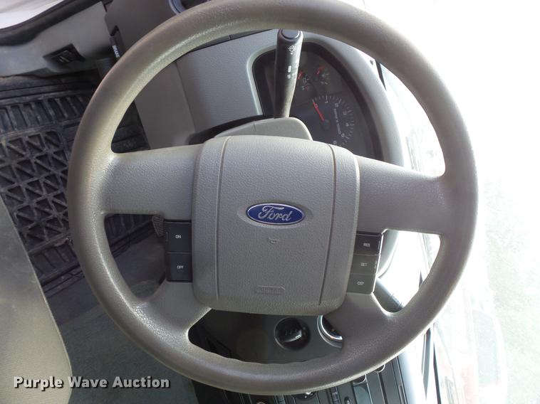 image for item DV9473 2006 Ford F150 SuperCab pickup truck