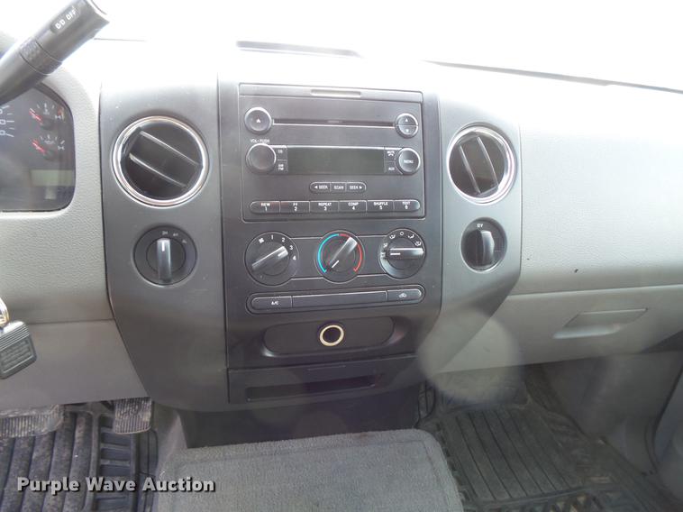 image for item DV9473 2006 Ford F150 SuperCab pickup truck