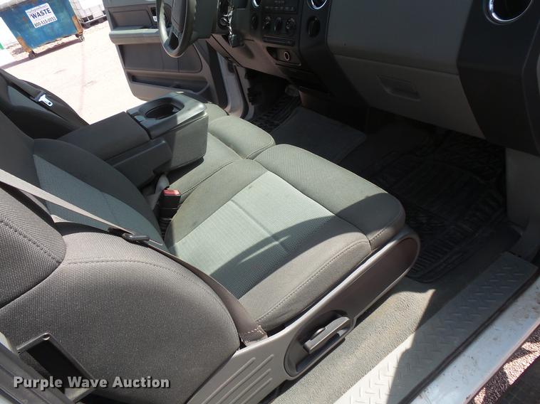 image for item DV9473 2006 Ford F150 SuperCab pickup truck