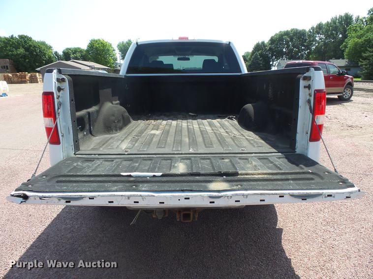 image for item DV9473 2006 Ford F150 SuperCab pickup truck