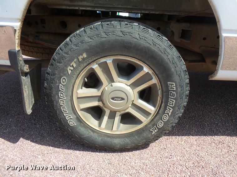 image for item DV9473 2006 Ford F150 SuperCab pickup truck