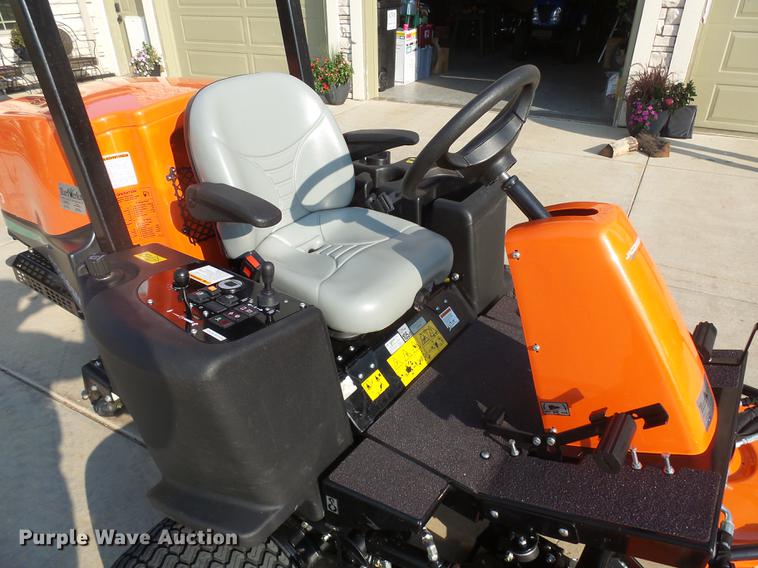 image for item DX9132 2016 Jacobsen AR3 lawn mower