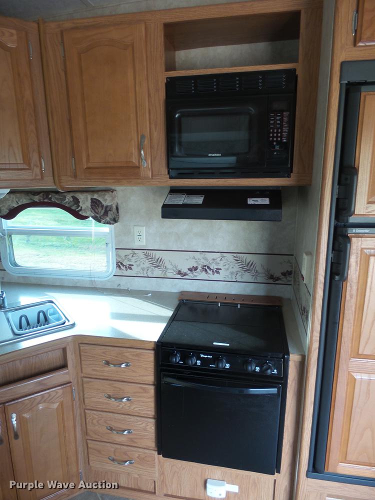 image for item DX9138 2006 Keystone Copper Canyon camper