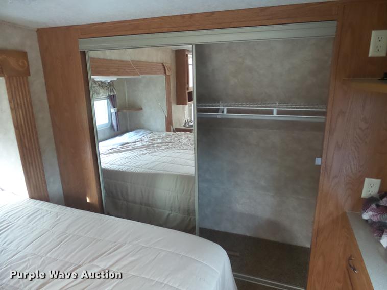 image for item DX9138 2006 Keystone Copper Canyon camper