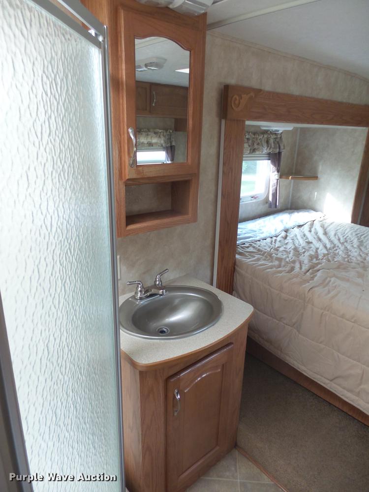 image for item DX9138 2006 Keystone Copper Canyon camper