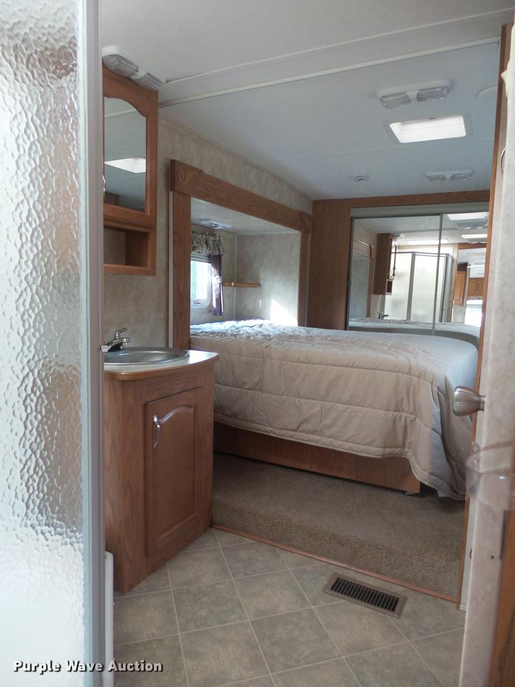 image for item DX9138 2006 Keystone Copper Canyon camper